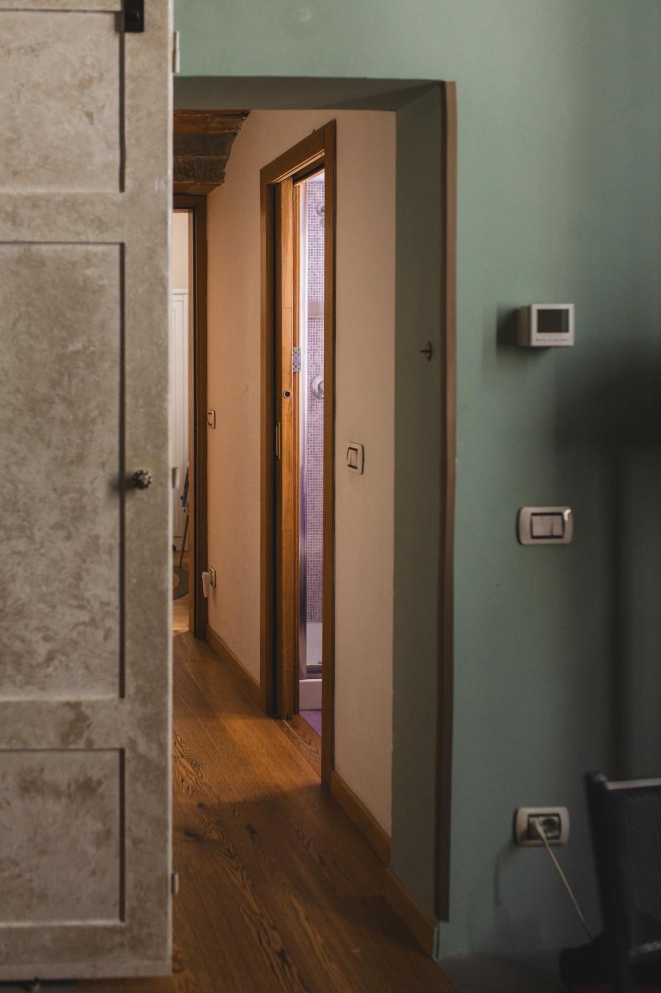 The Smallest Hostel Of フィレンツェ エクステリア 写真