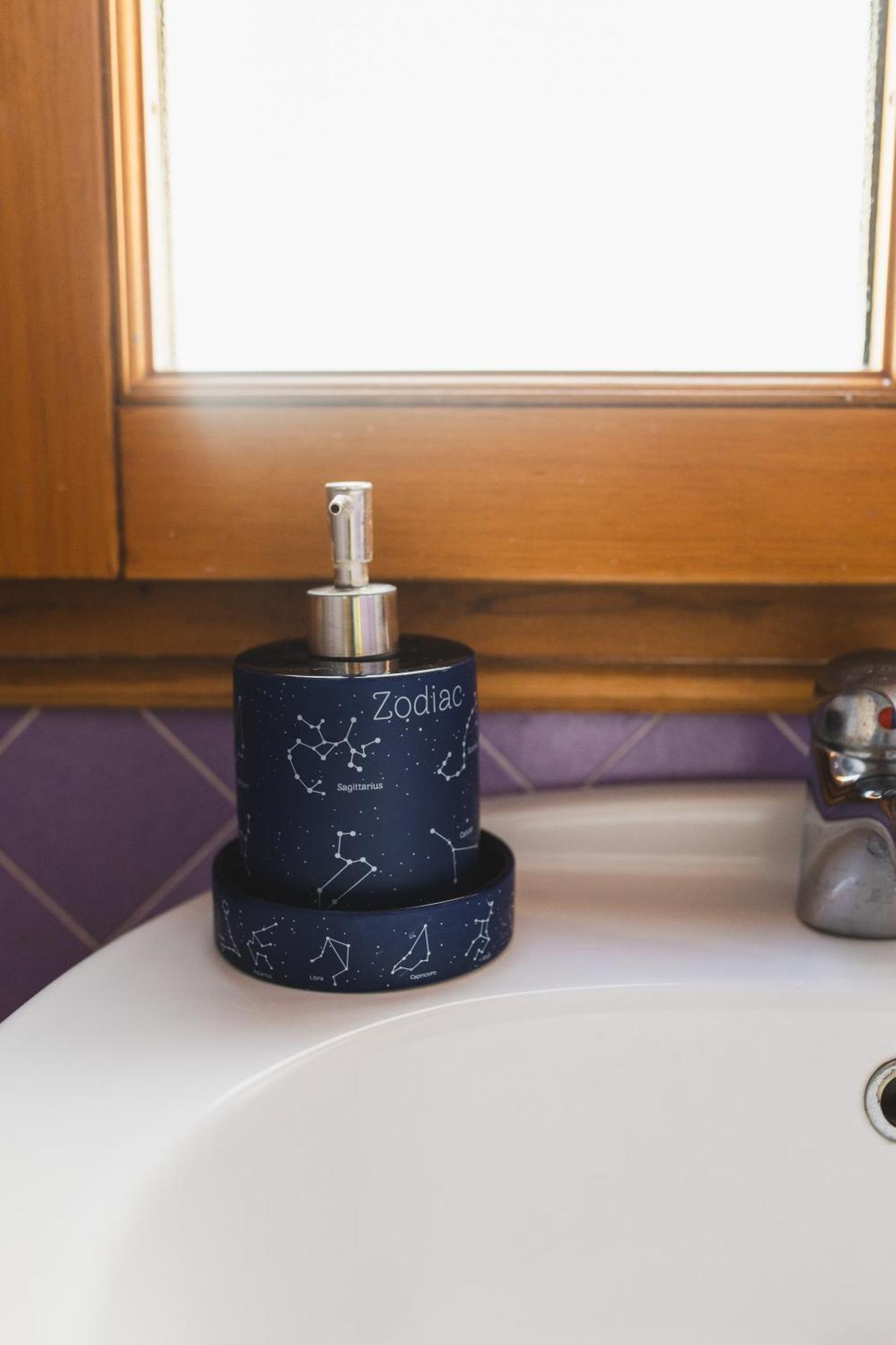 The Smallest Hostel Of フィレンツェ エクステリア 写真