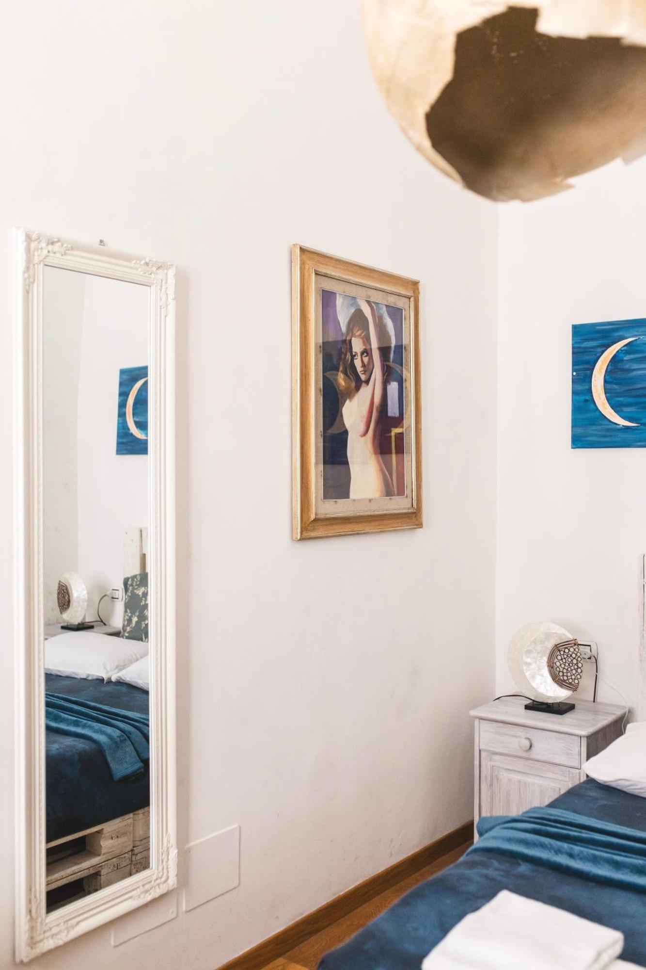 The Smallest Hostel Of フィレンツェ エクステリア 写真